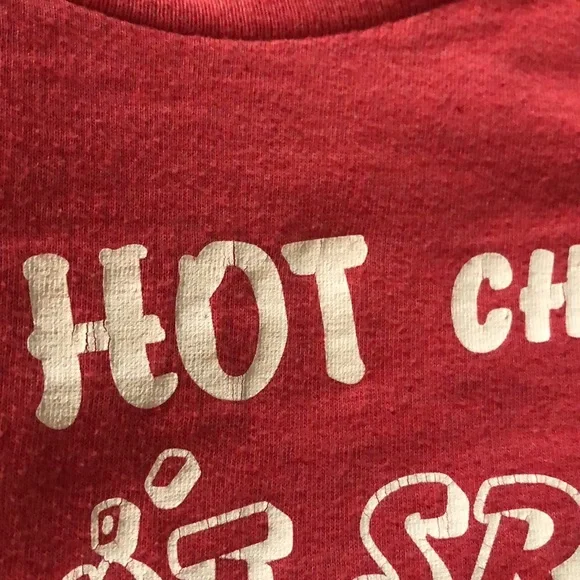 Sriracha Hot Chili Sauce Tshirt. Huy Fong Foods, Rosemead, California. Pink. Med - Picture 9 of 10